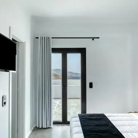 Black And White Ftelia - Mykonos Mykonos Town