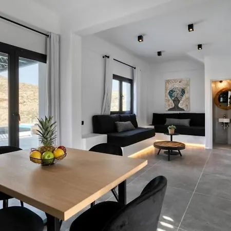Black And White Ftelia - Mykonos וילה *