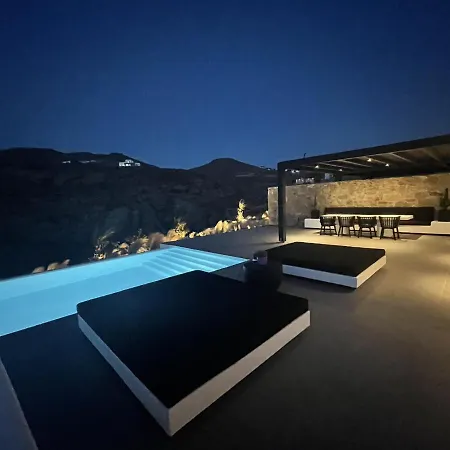 Black And White Ftelia - Mykonos וילה *