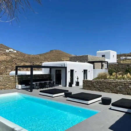 Black And White Ftelia - Mykonos Mykonos Town
